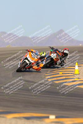 media/Oct-07-2023-CVMA (Sat) [[f84d08e330]]/Race 13 500 Supersport-350 Supersport/